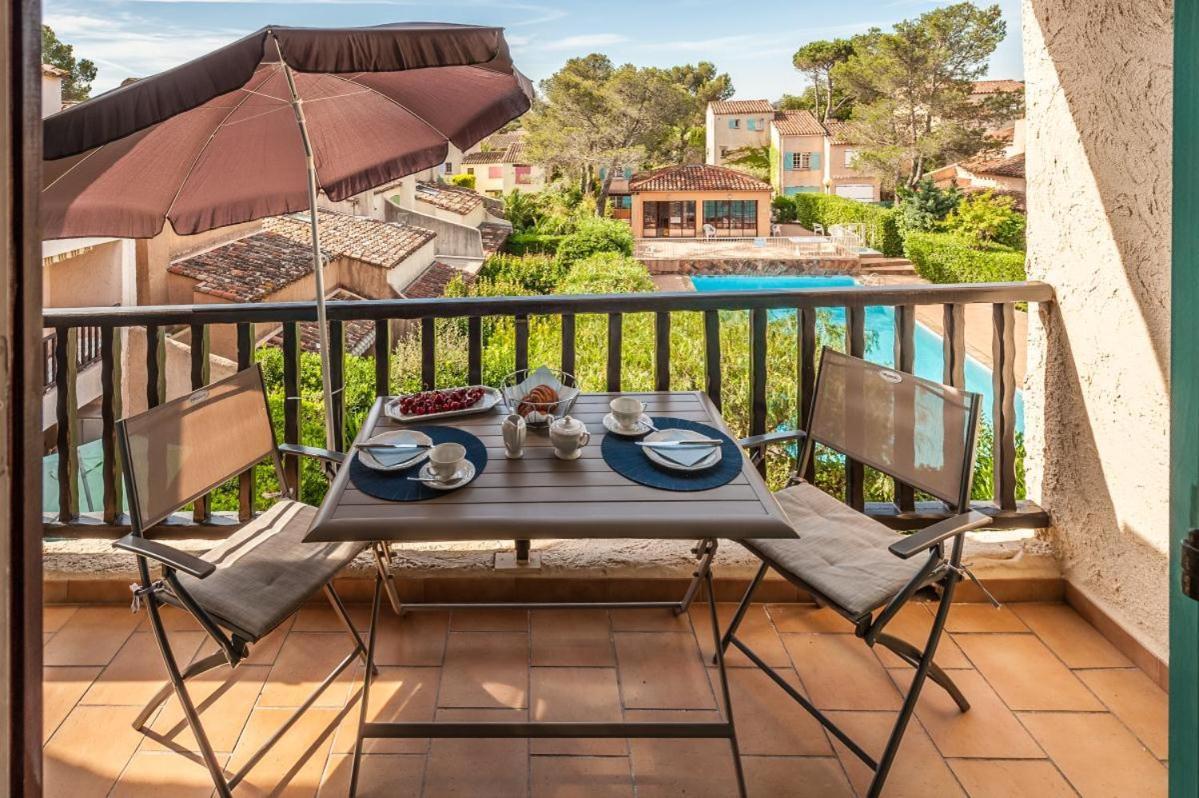 Appartement Le Poisson Bleu Saint-Raphaël المظهر الخارجي الصورة